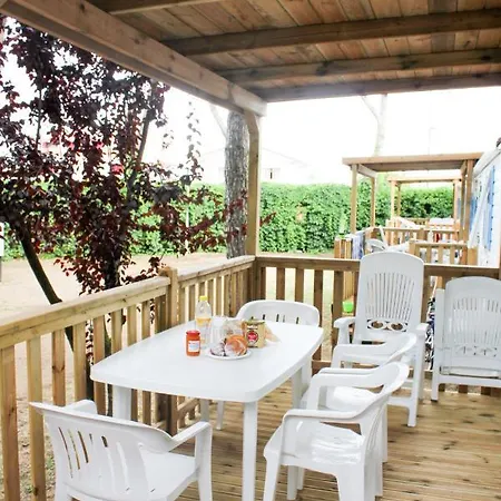 Happy Camp Mobile Homes In Village Paestum Eboli