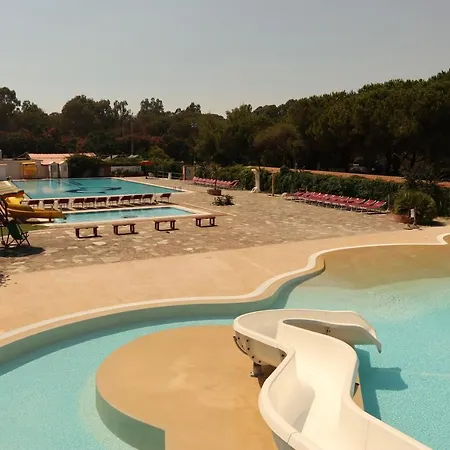 Happy Camp Mobile Homes In Village Paestum Campsite Eboli